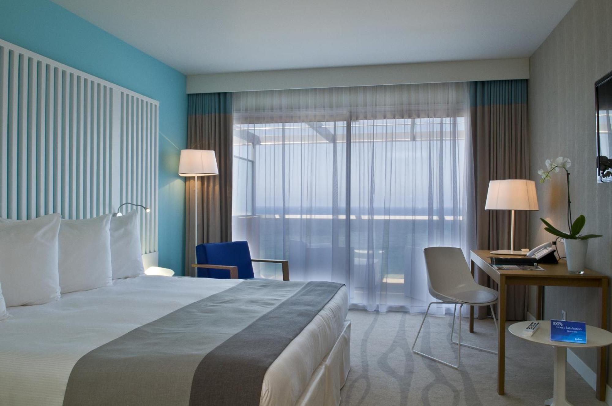 Chambre Supérieure avec Balcon - Vue sur Mer